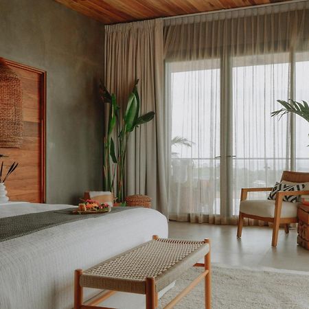 Surf Synergy All-Inclusive Surf Retreat ハコ エクステリア 写真