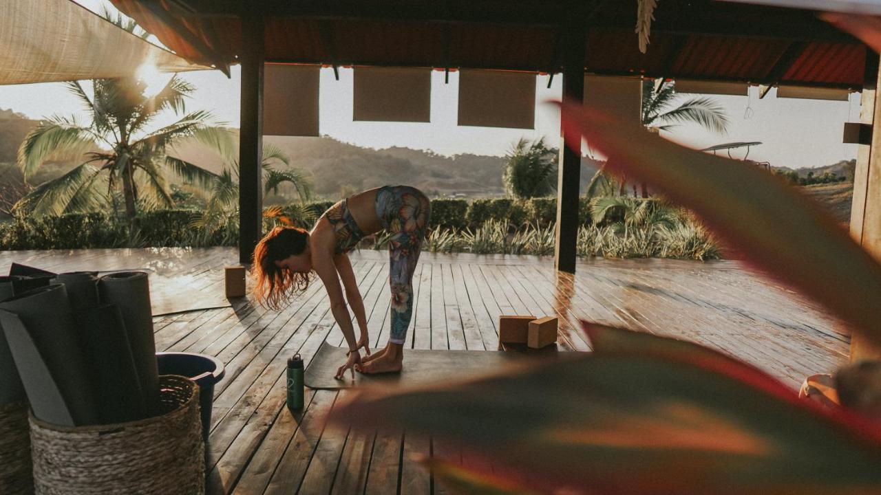 Surf Synergy All-Inclusive Surf Retreat ハコ エクステリア 写真