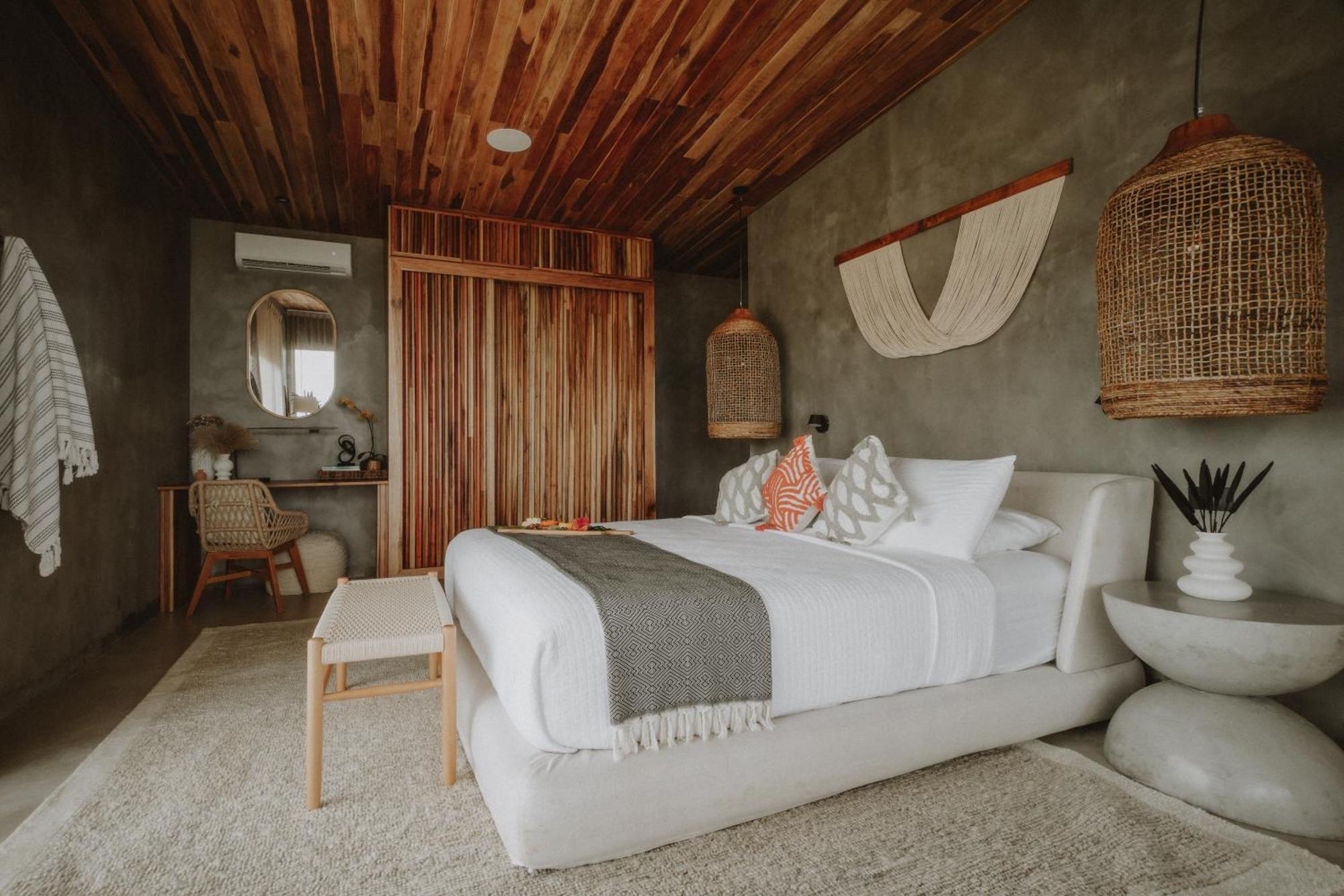 Surf Synergy All-Inclusive Surf Retreat ハコ エクステリア 写真