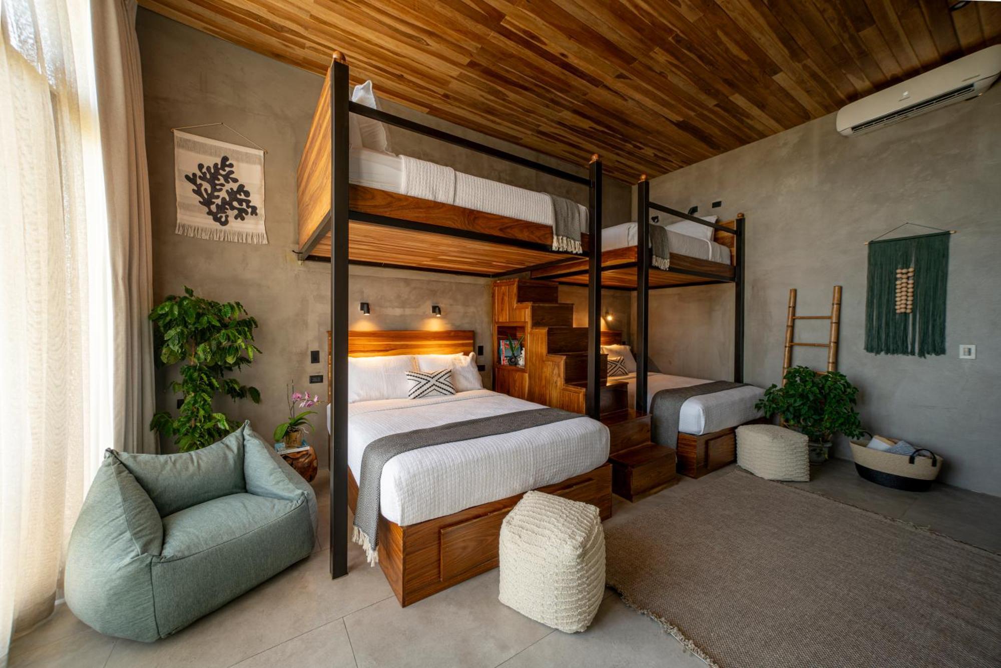 Surf Synergy All-Inclusive Surf Retreat ハコ エクステリア 写真